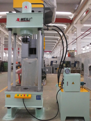 फोटोवोल्टिक विद्युत उत्पादन उपकरण के लिए हाइड्रोलिक धातु मुद्रांकन प्रेस 100 टन हाइड्रोलिक स्टील प्रेस
